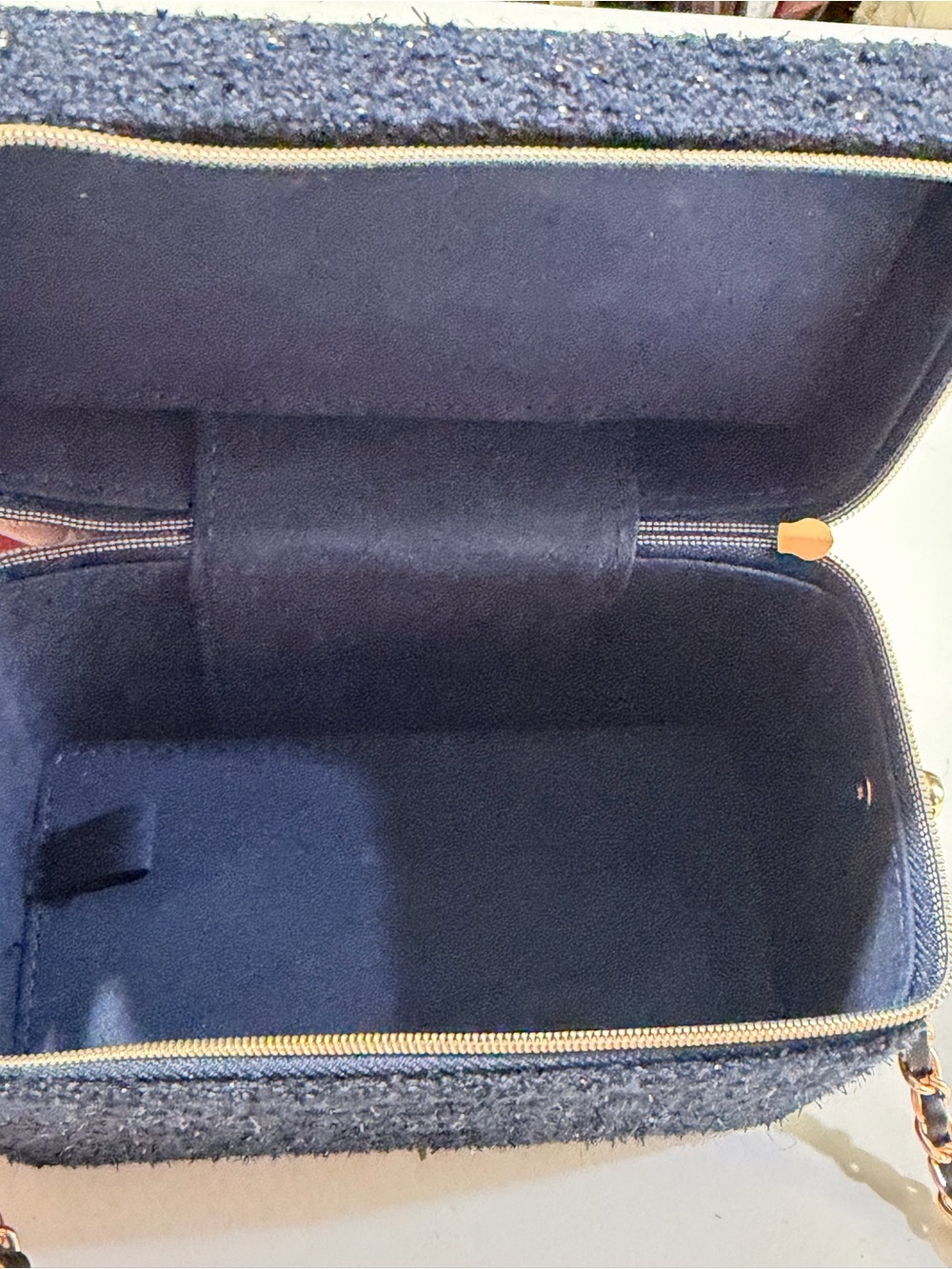 CHANEL Beauté Black Tweed Mini Vanity Crossbody with Gold Hardware - Picture 6 of 10